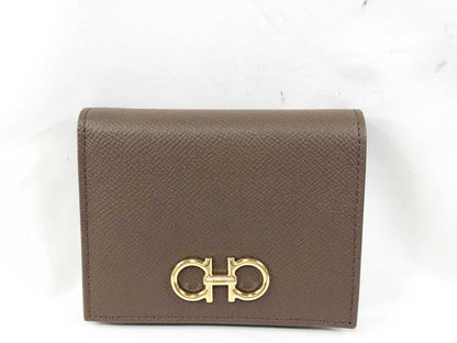 Salvatore Ferragamo Gancini Bifold Wallet THE GANCINI Gancini 22 D780 Wallet
