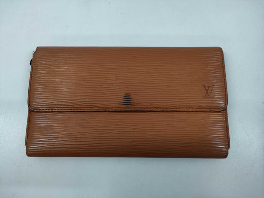 LOUIS VUITTON Epi Monogram Porte Tresor International Wallet