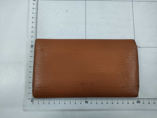 LOUIS VUITTON Epi Monogram Porte Tresor International Wallet