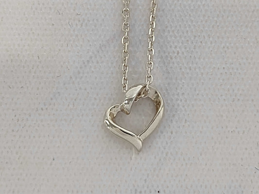 4℃ Silver Heart Necklace