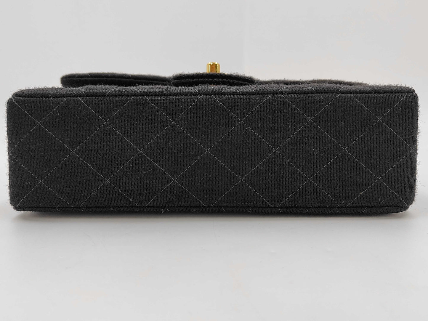 CHANEL Jersey Matelasse 25 Gold Hardware Shoulder Bag