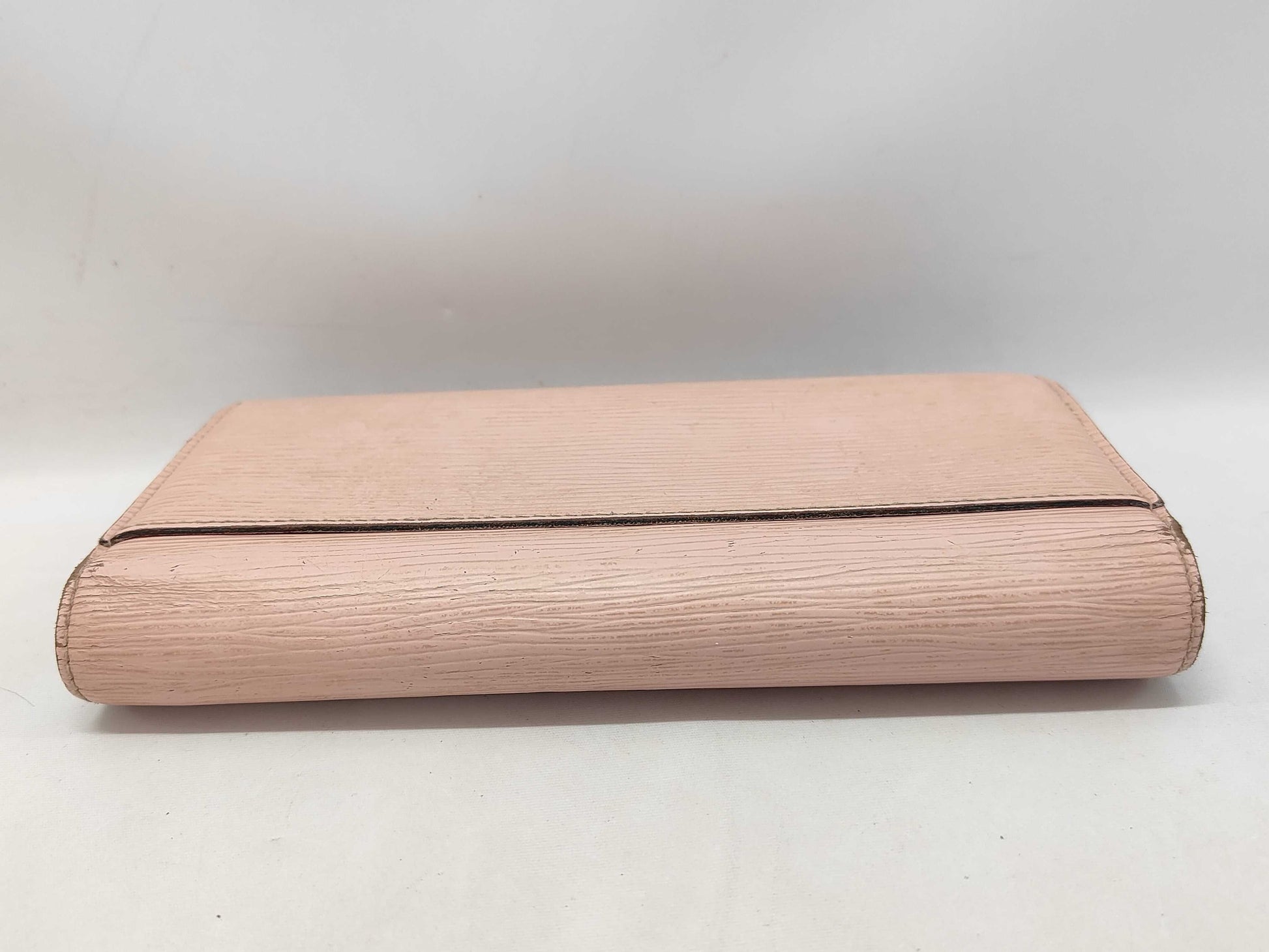 LOUIS VUITTON Epi Portefeuille Sarah Wallet