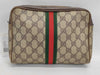 GUCCI GG Supreme Sherry Clutch Bag 